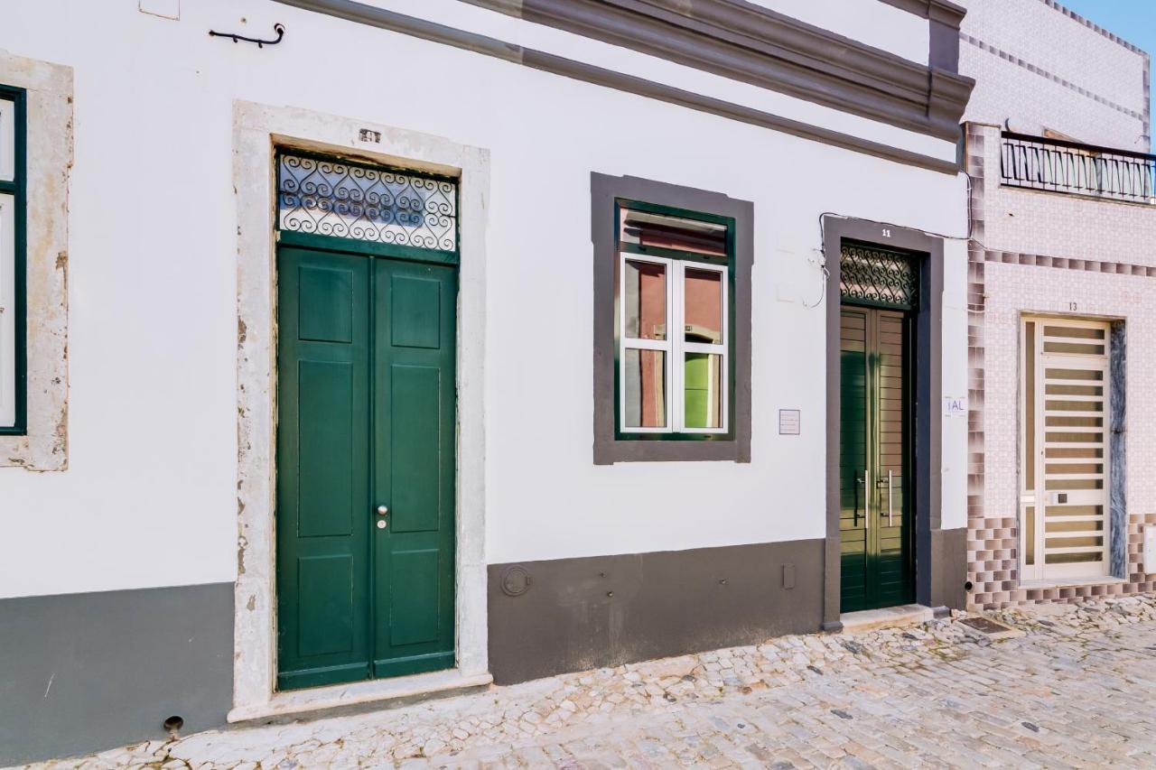 Trem - Located In Old City - Faro Exterior photo