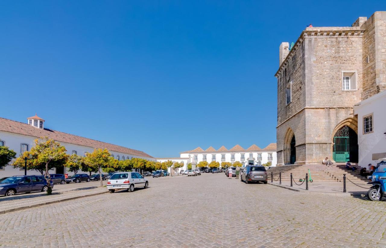 Trem - Located In Old City - Faro Exterior photo